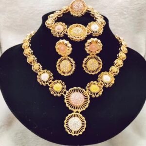 Gold necklace set