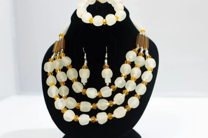 African Glass Bead Necklace Set - Image 8