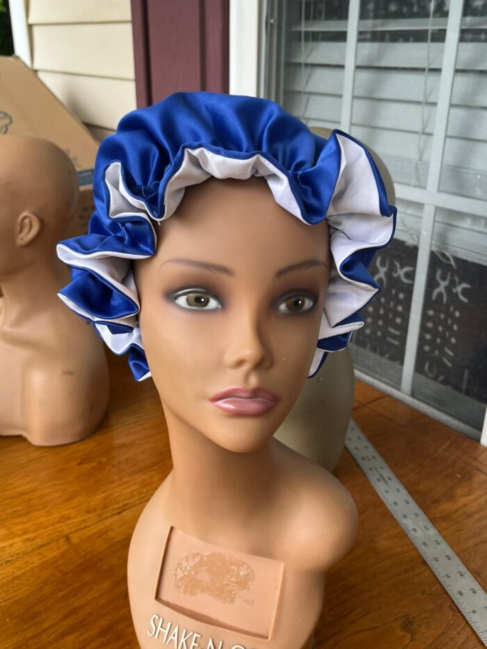 Reversible  all satin bonnet - Image 8