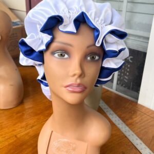 Reversible  all satin bonnet - Image 7