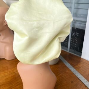 Reversible  all satin bonnet - Image 5