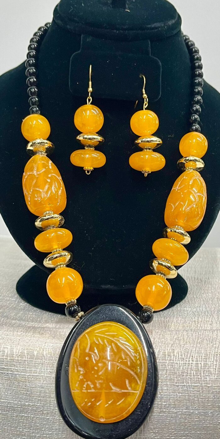 Bead Necklace Set - Image 19
