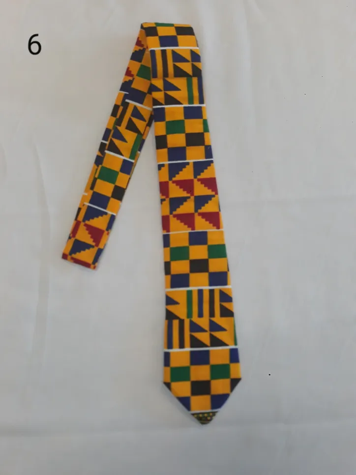 African Print Mens Tie - Image 2